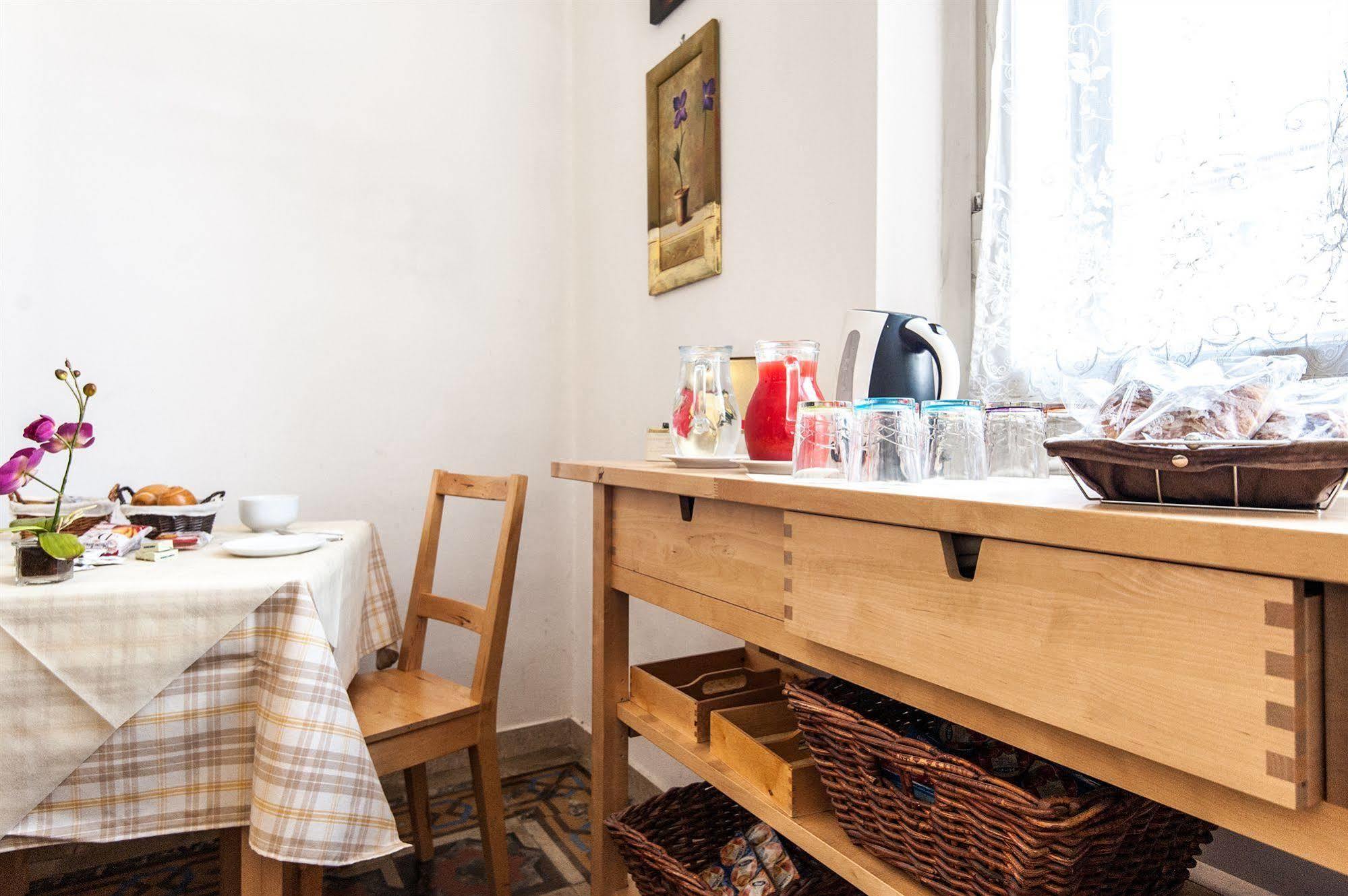 B&B 5 Sensi Florens Exteriör bild